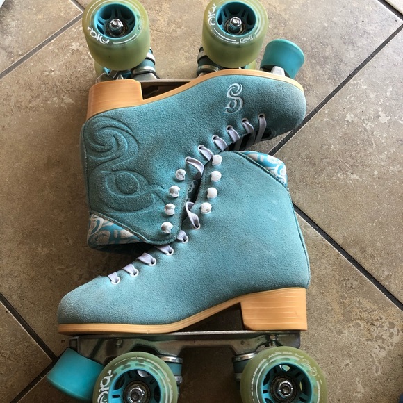 SOLD - Picture 2 of 6